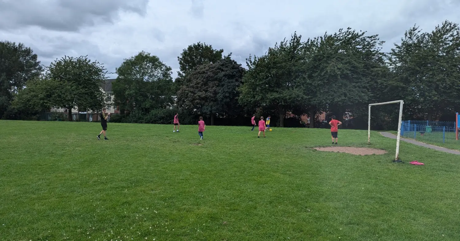 EWMBALE: Stapenhill Youth Club at Waterside Community Centre and Heath Road Community Park